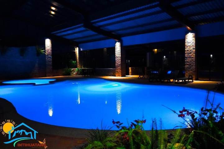 Pool 30 of 79