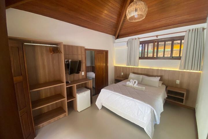 Room 12 of 46