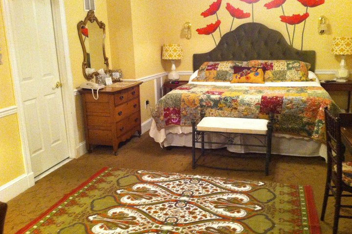 Room 11 of 117