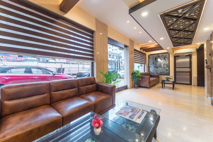 Guest Lobby