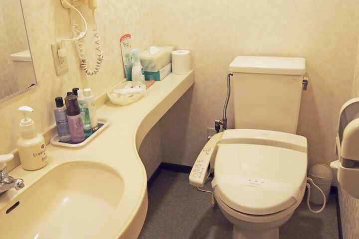 Bath Interior