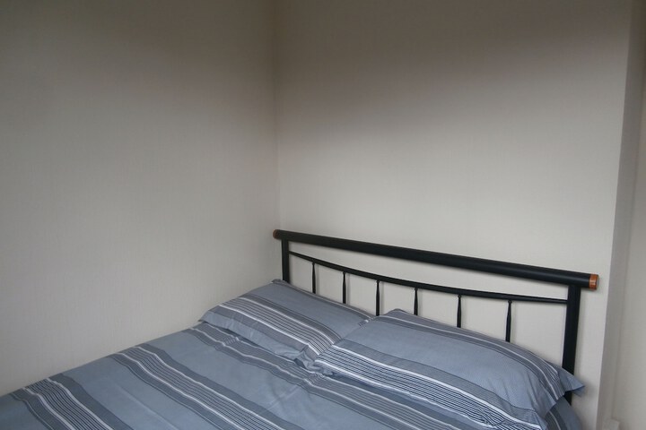 Room 3 of 12