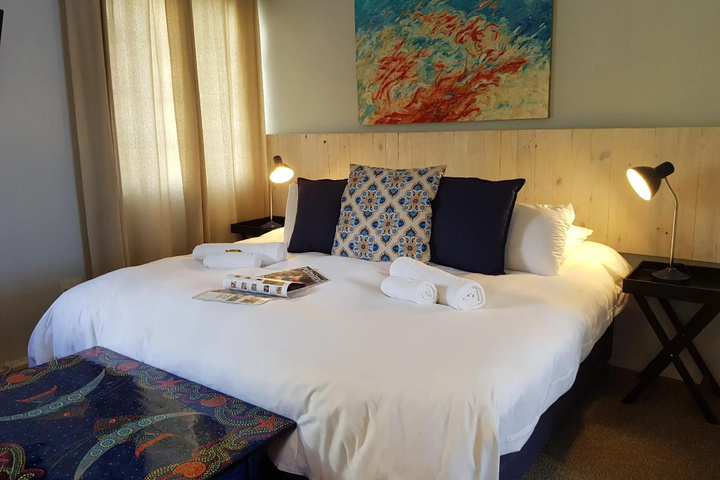 Room 2 of 15