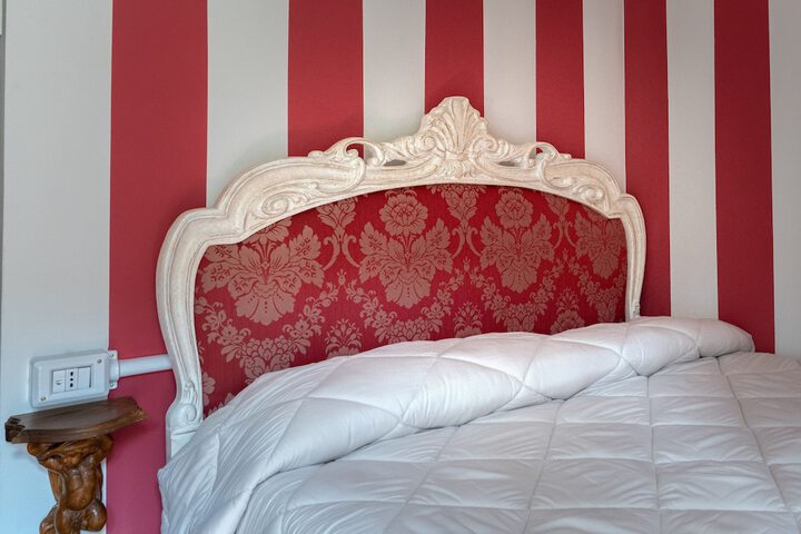 Room 22 of 47