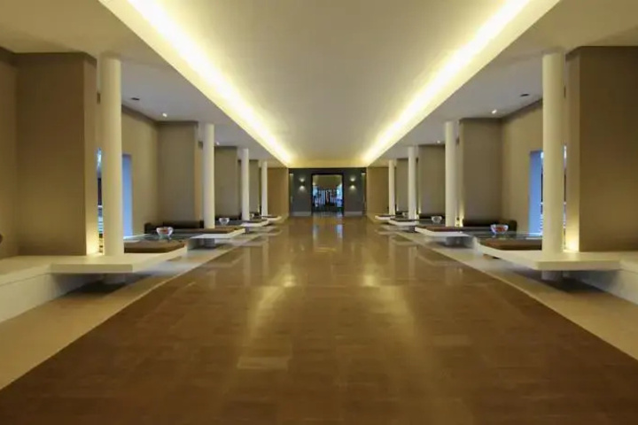 Room 3 of 9
