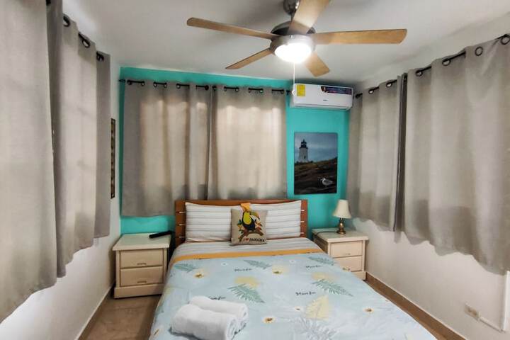 Room 10 of 50