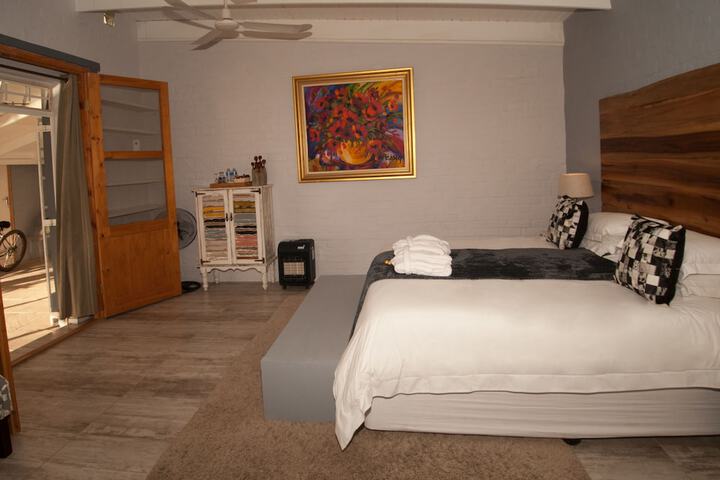Room 43 of 63