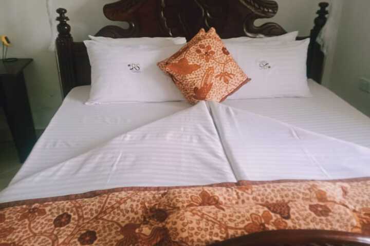 Room 7 of 26