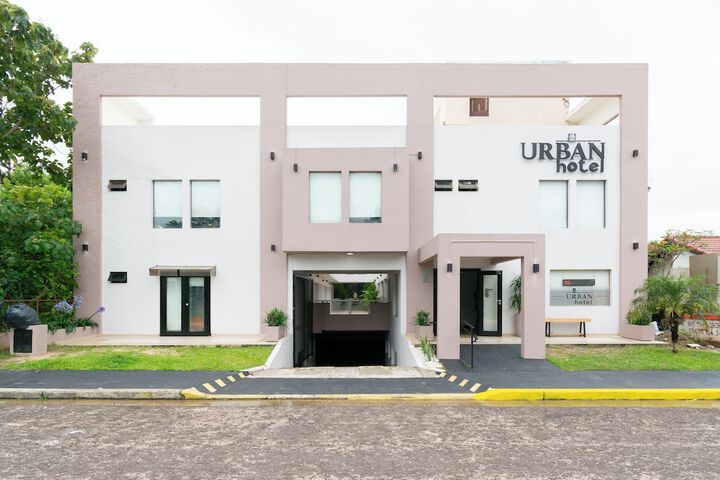 Urban Hotel