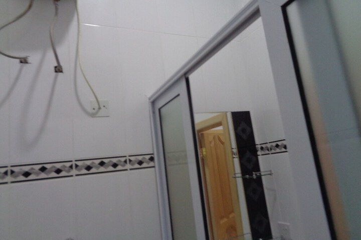 Room 27 of 36