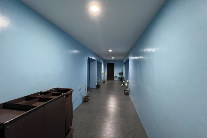 Room 53 of 89