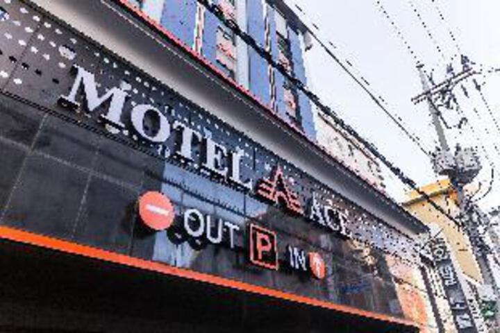 Hotel 12 of 23