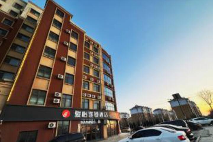 Junyi chain hotel (dongyinggang Economic Development Zone store)