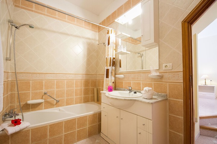 Clean Restrooms