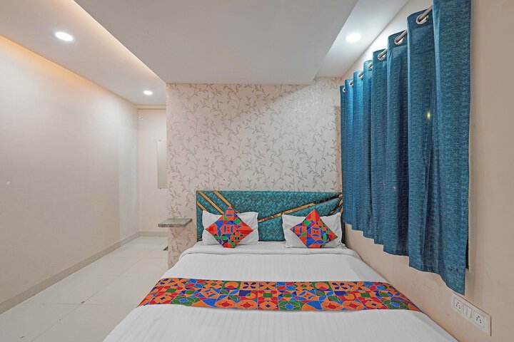 Room 14 of 20