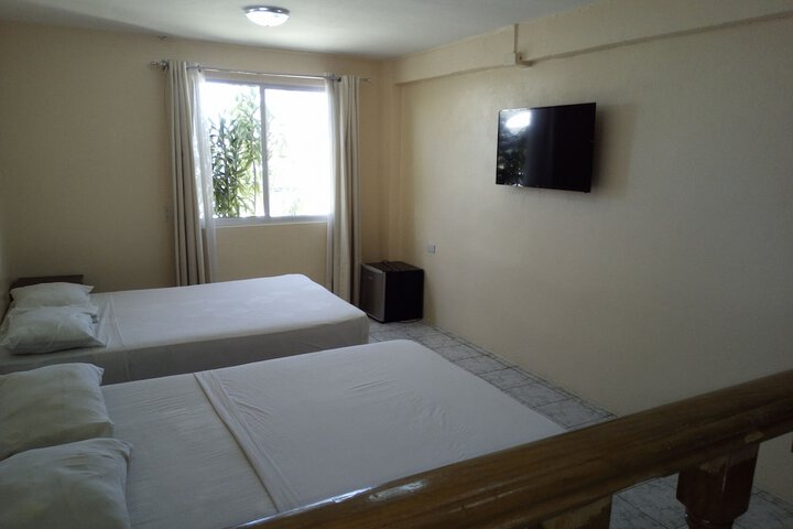 Room 16 of 83