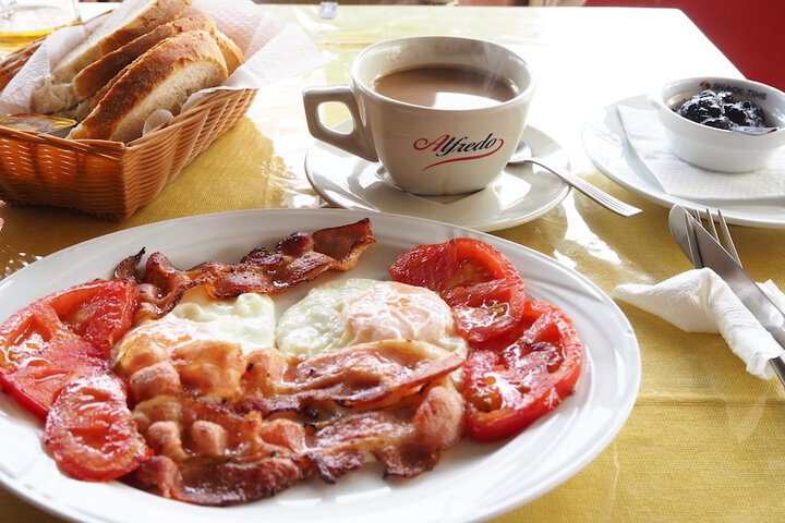Breakfast/Coffee Service 39 of 53