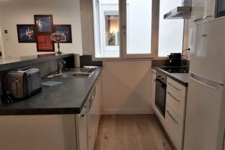 Room 16 of 23