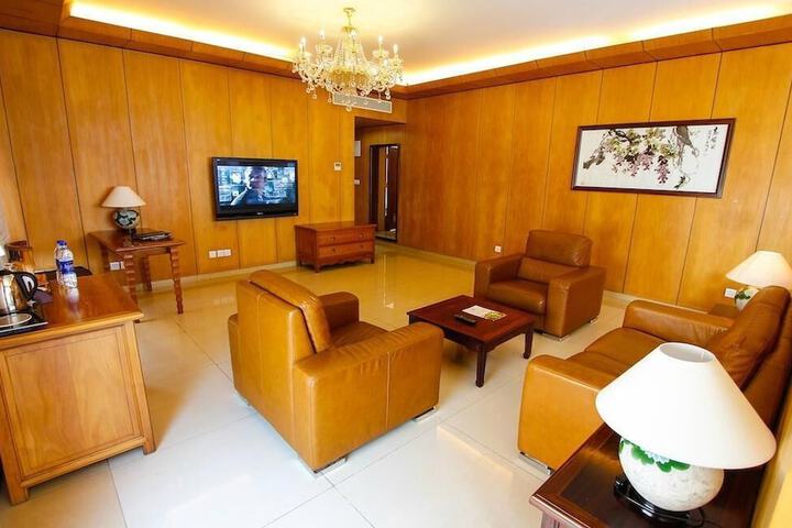 Room 12 of 31