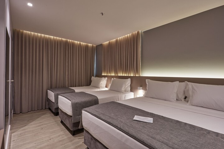 Room 14 of 53