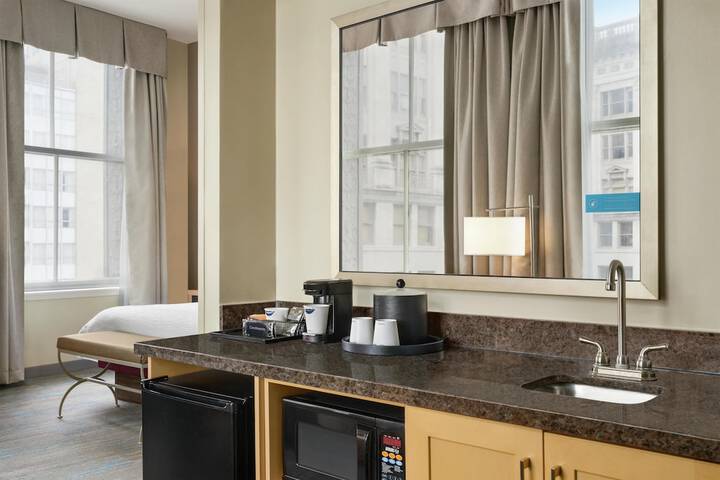 Minibar