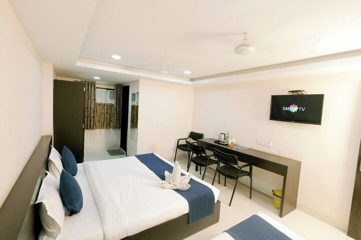 Room 7 of 26