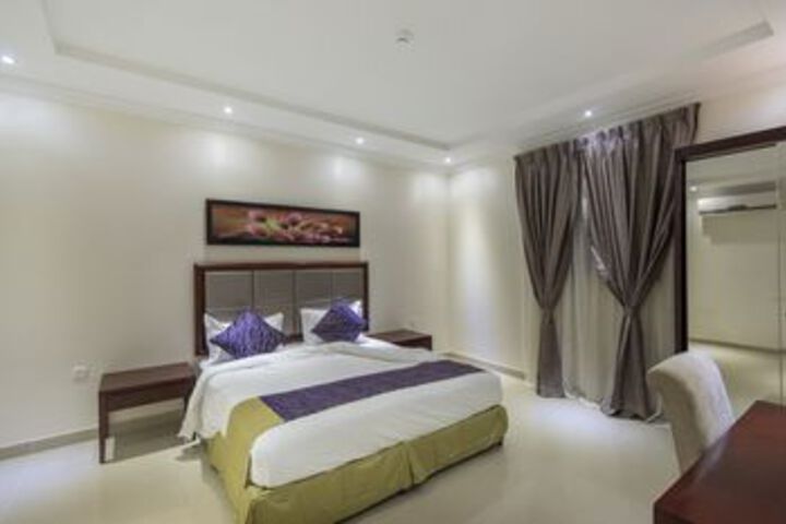 Room 5 of 29