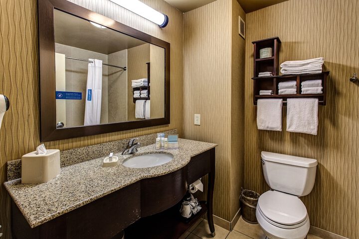 Room 41 of 69