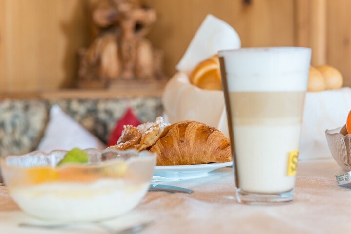 Breakfast/Coffee Service 35 of 55