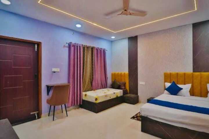 Room 19 of 46