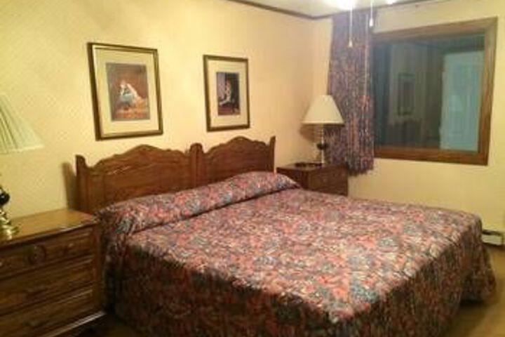 Room 2 of 30