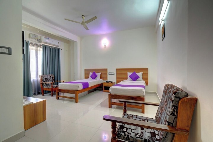 Room 5 of 34