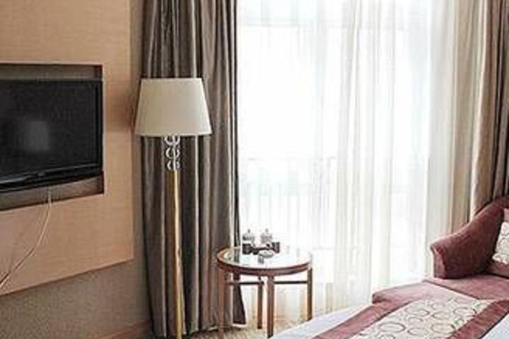 Room 54 of 75