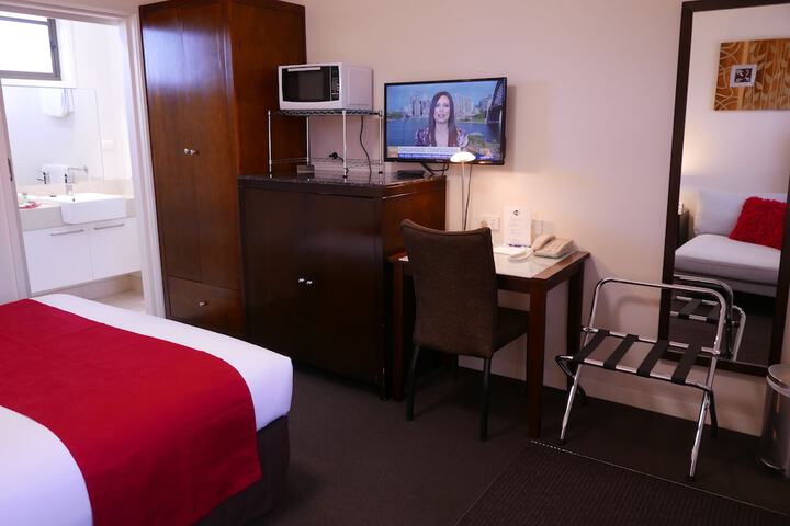 Room 29 of 43