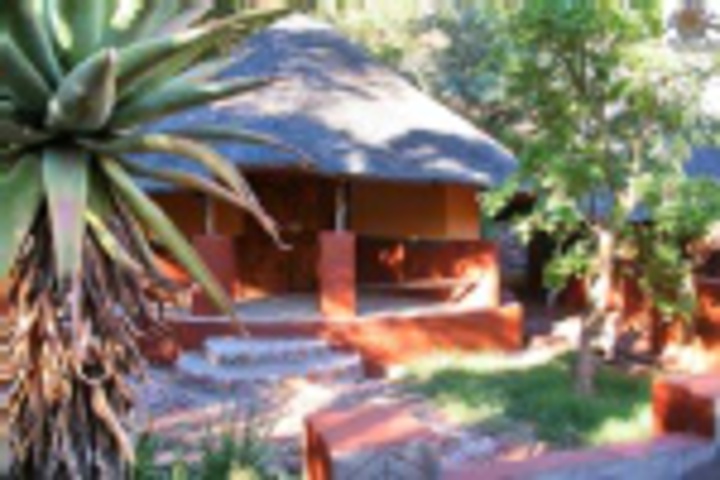 Hotel Exterior 185 of 792
