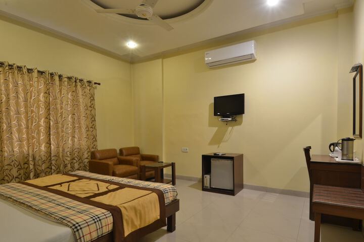Room 11 of 31