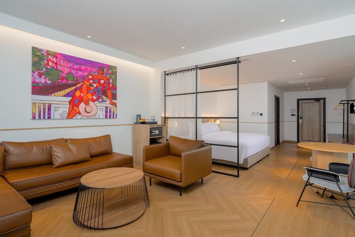 Room 75 of 180