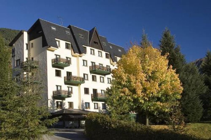 Hotel Lac Vielha in Vielha e Mijaran
