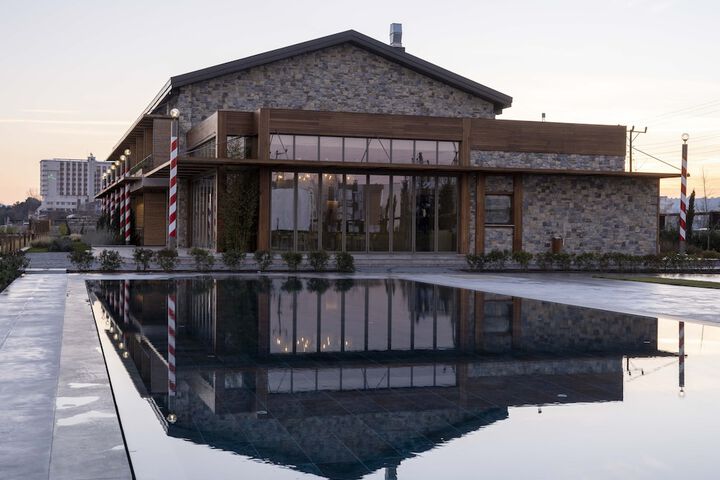 Pool 58 of 109