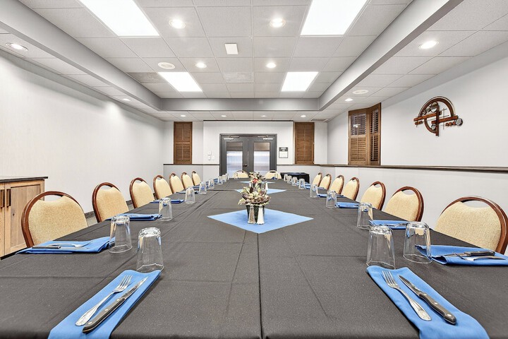 Meeting 195 of 236