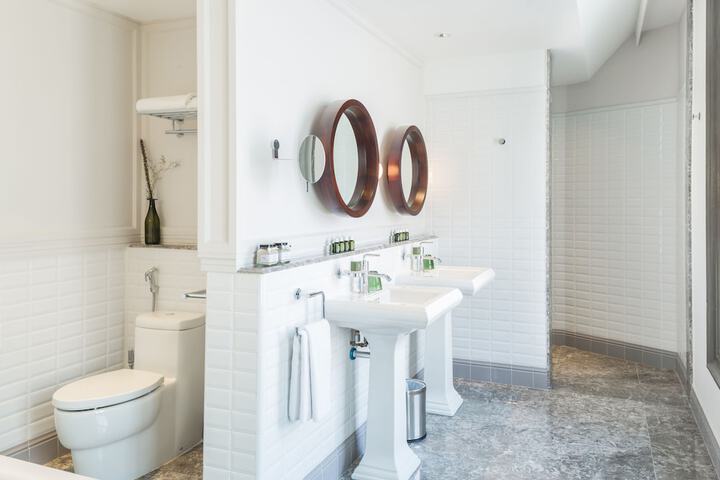 Bath Amenities