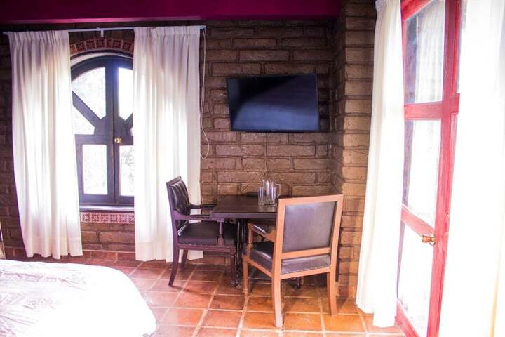 Room 10 of 41