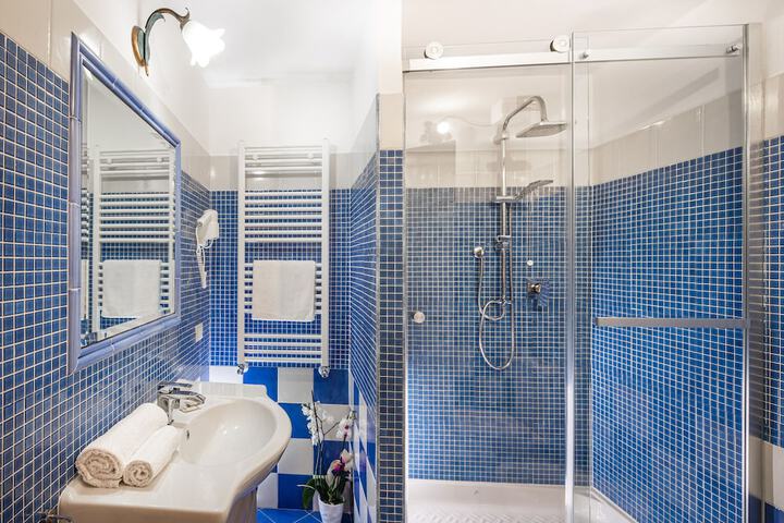 Bath Photo