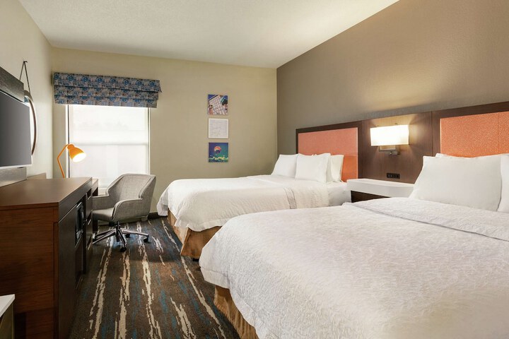 Room 11 of 29