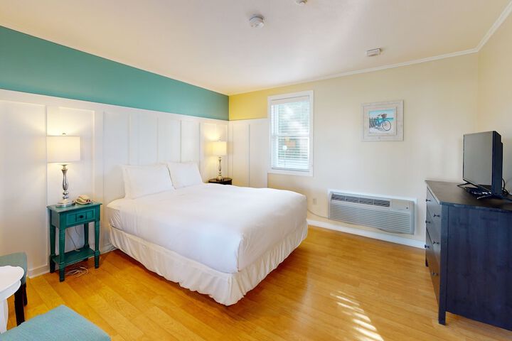 Room 7 of 85