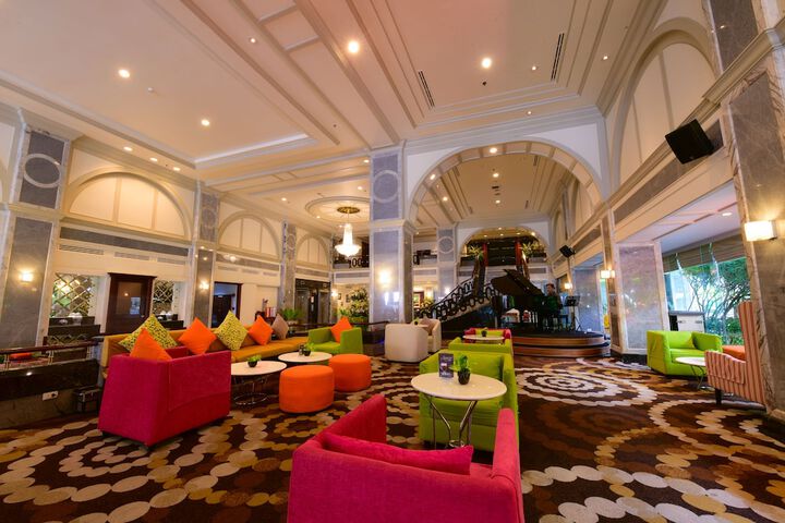 Hotel Lobby