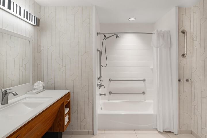 Bathroom shower