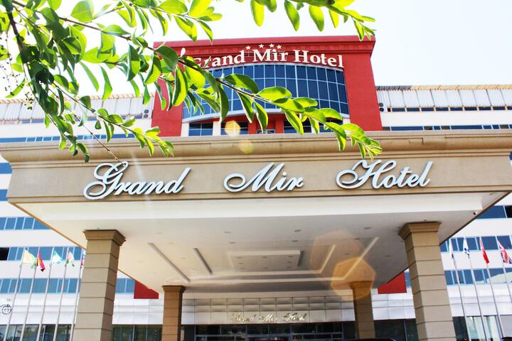 Photo of Grand Mir Hotel