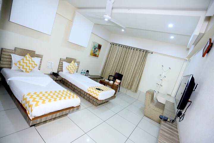 Room 13 of 21