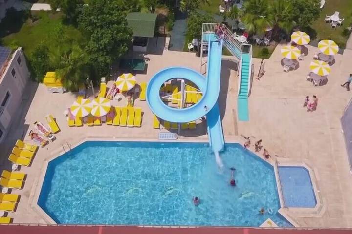 Hotel 81 of 83